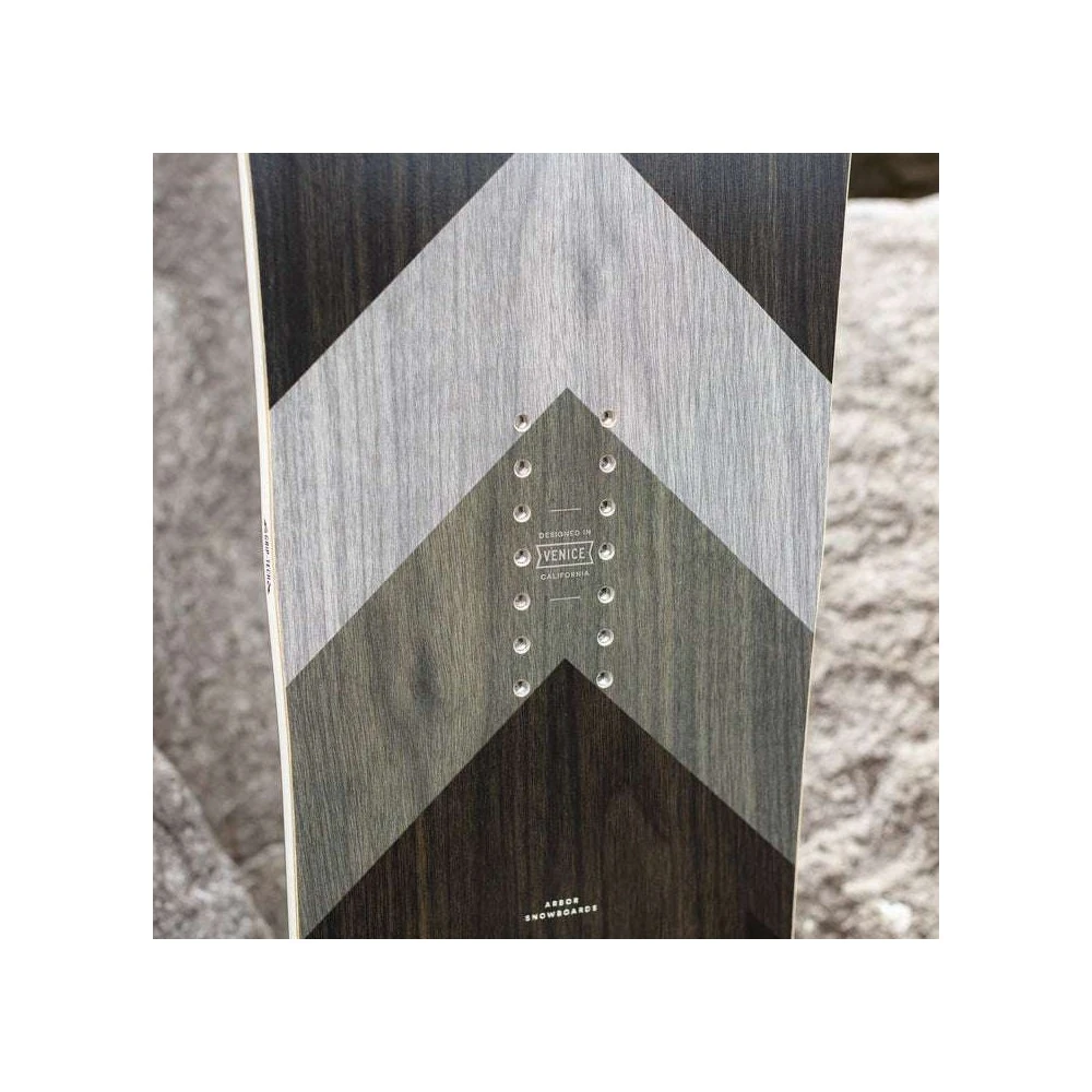 Snowboard Arbor Coda Rocker 2023 10 Snowboard Arbor Coda Rocker 2023 – Image 8
